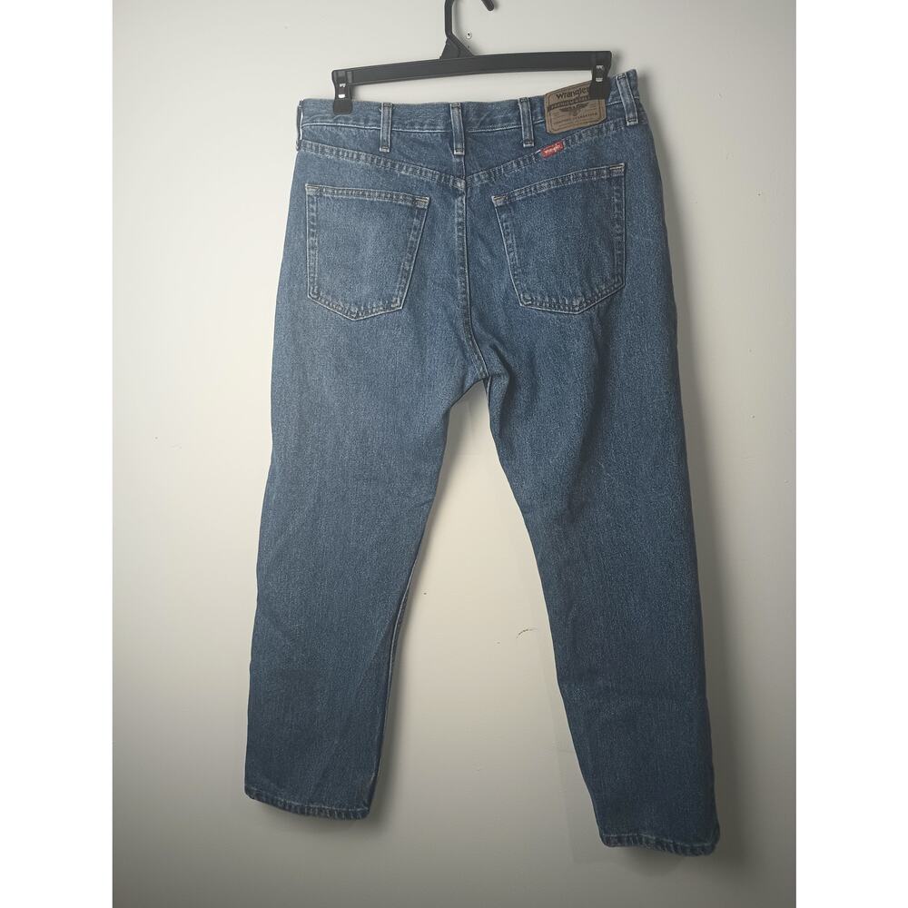 Wrangler Men's Straight Leg Jeans Demin Medium Wash Size 36 x 29 100% Cotton